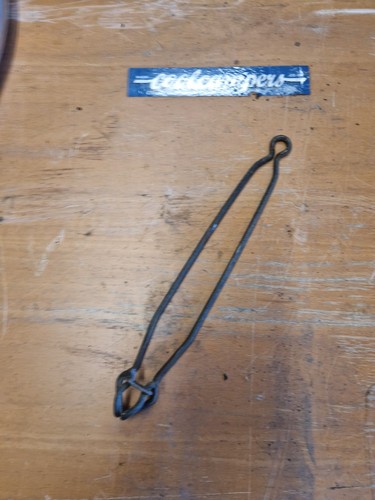 Camper engine lid - camper, stay