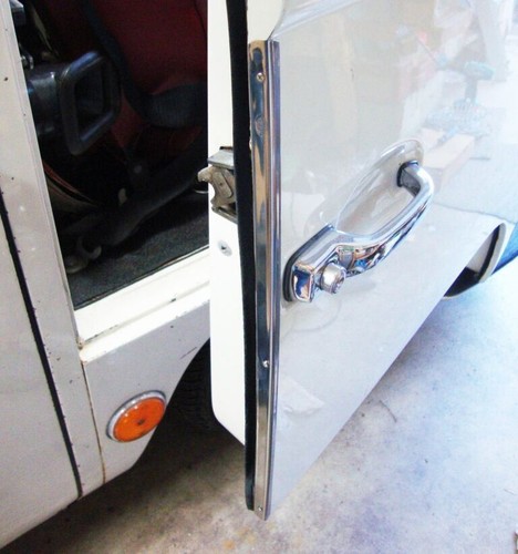 Bay door edge - t2,