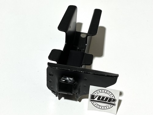 Right front jack support plate - right,