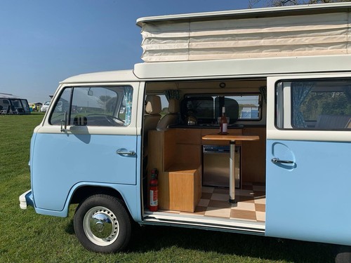 1973 bay window campervan - bay,